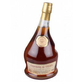Aguardente Curvada Velha